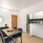 Апартаменты Guestready - Gorgeous In